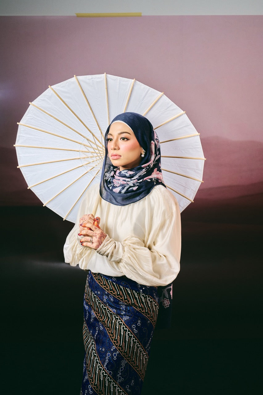 Anggun Puspa (Navy) | Guzel KL
