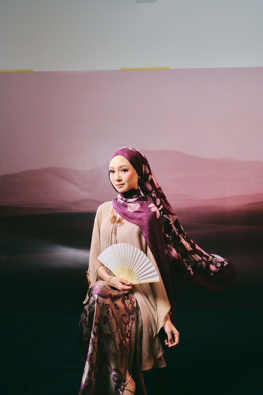 Iris Senja (Maroon) | Guzel KL