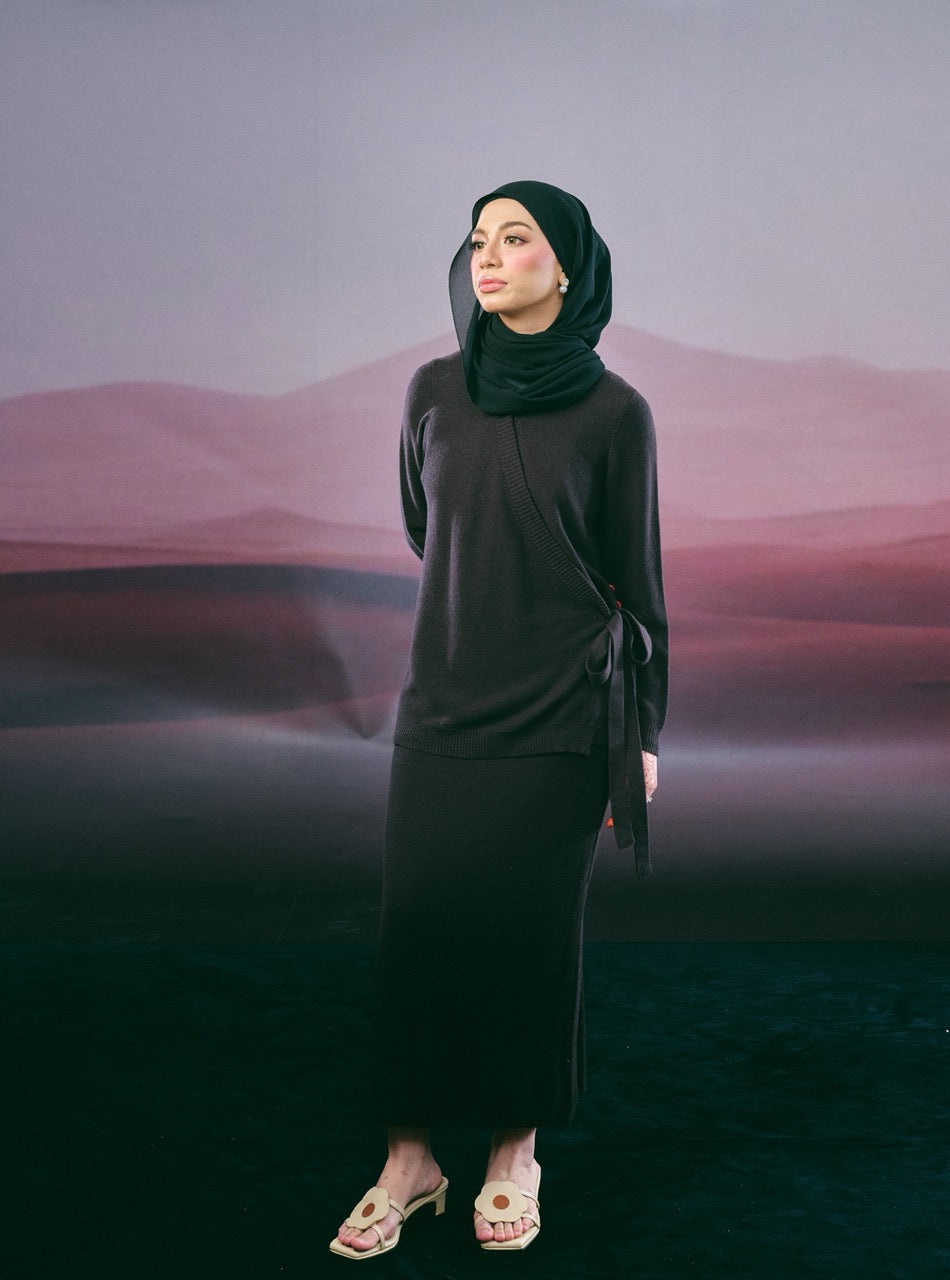 Noir Amethyst (Black)