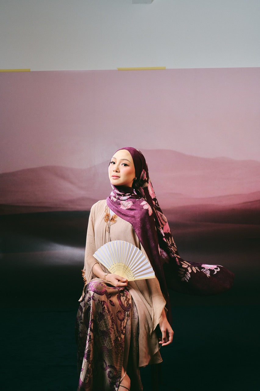 Iris Senja (Maroon) | Guzel KL