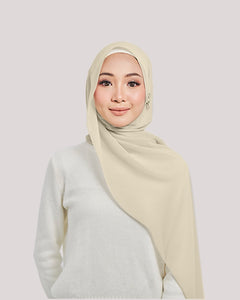 Chiffon Silk in Atlantis Pearl | Guzel KL