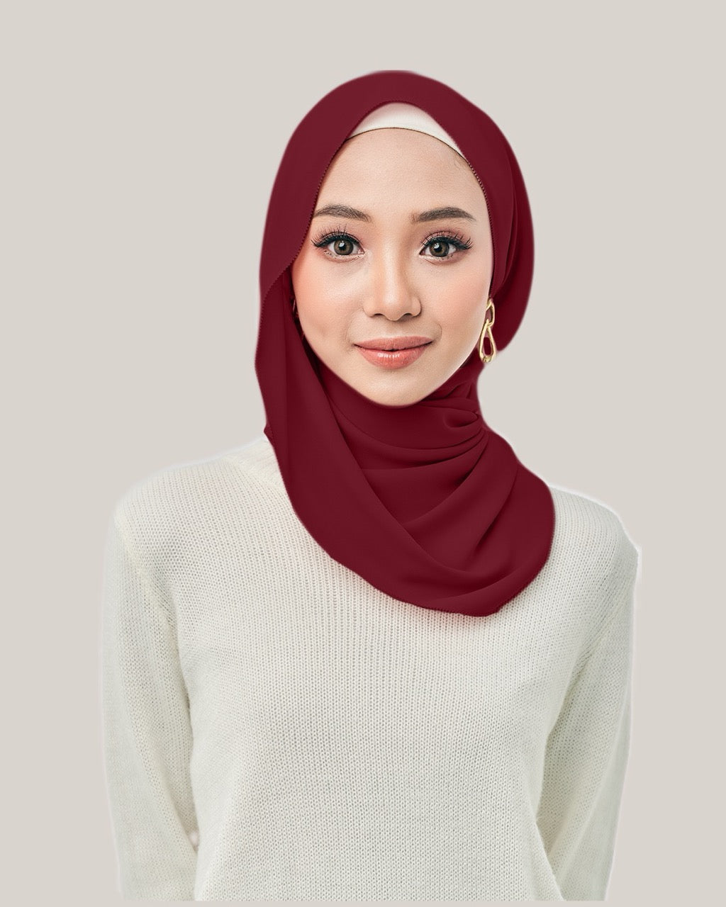Chiffonlux Babyseam in Bold Scarlet | Guzel KL