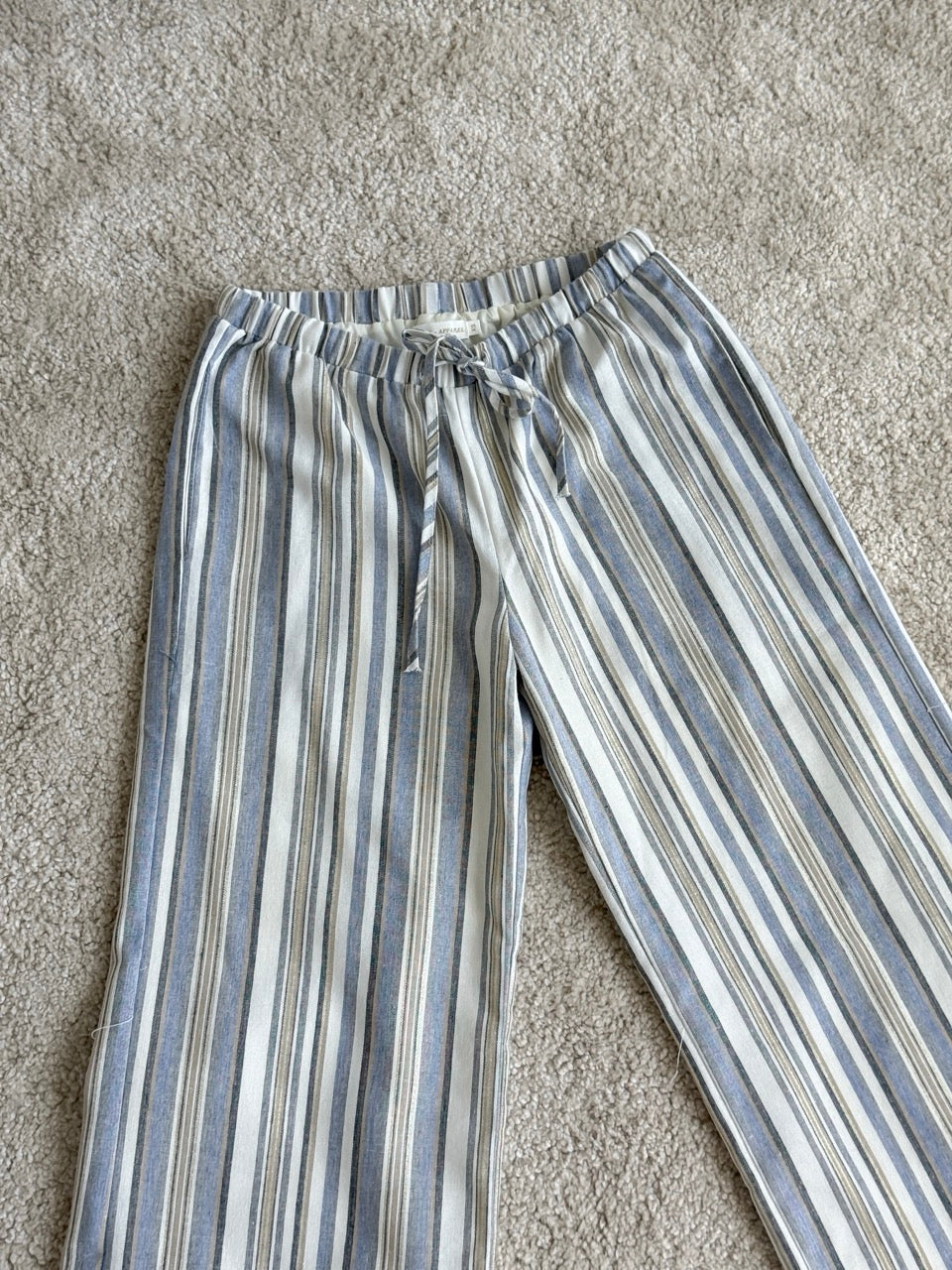 (BOTTOM) Pants in Bow Crush