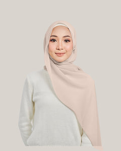 Chiffon Silk in Candle Light Peach | Guzel KL