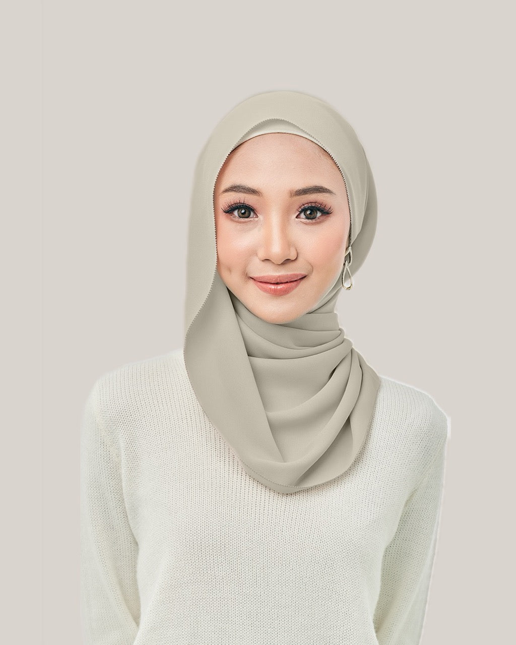 Defect Chiffon Eyelash in Cannoli Cream | Guzel KL