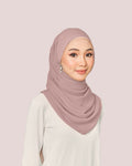 Medina in Caroline | Guzel KL