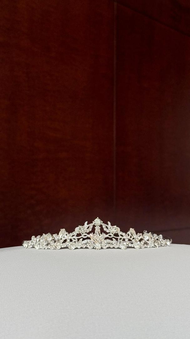 Crown Bridal Collection | Guzel KL
