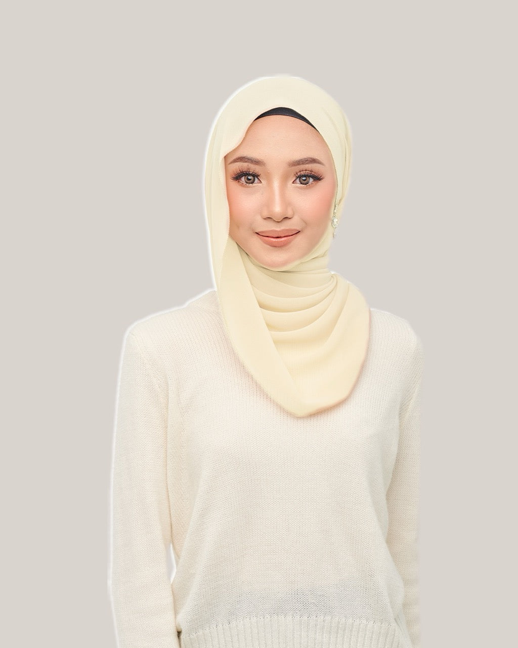 Nawra BABYSEAM in Daisy | Guzel KL
