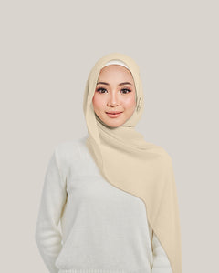 Defect Chiffon Silk in Golden Batter | Guzel KL