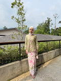 Nona in Green
