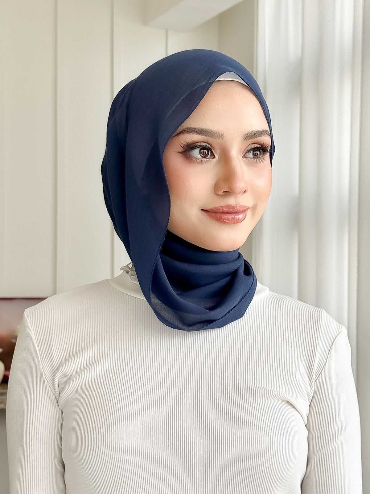 Cloud EYELASH in Whisper| Guzel KL