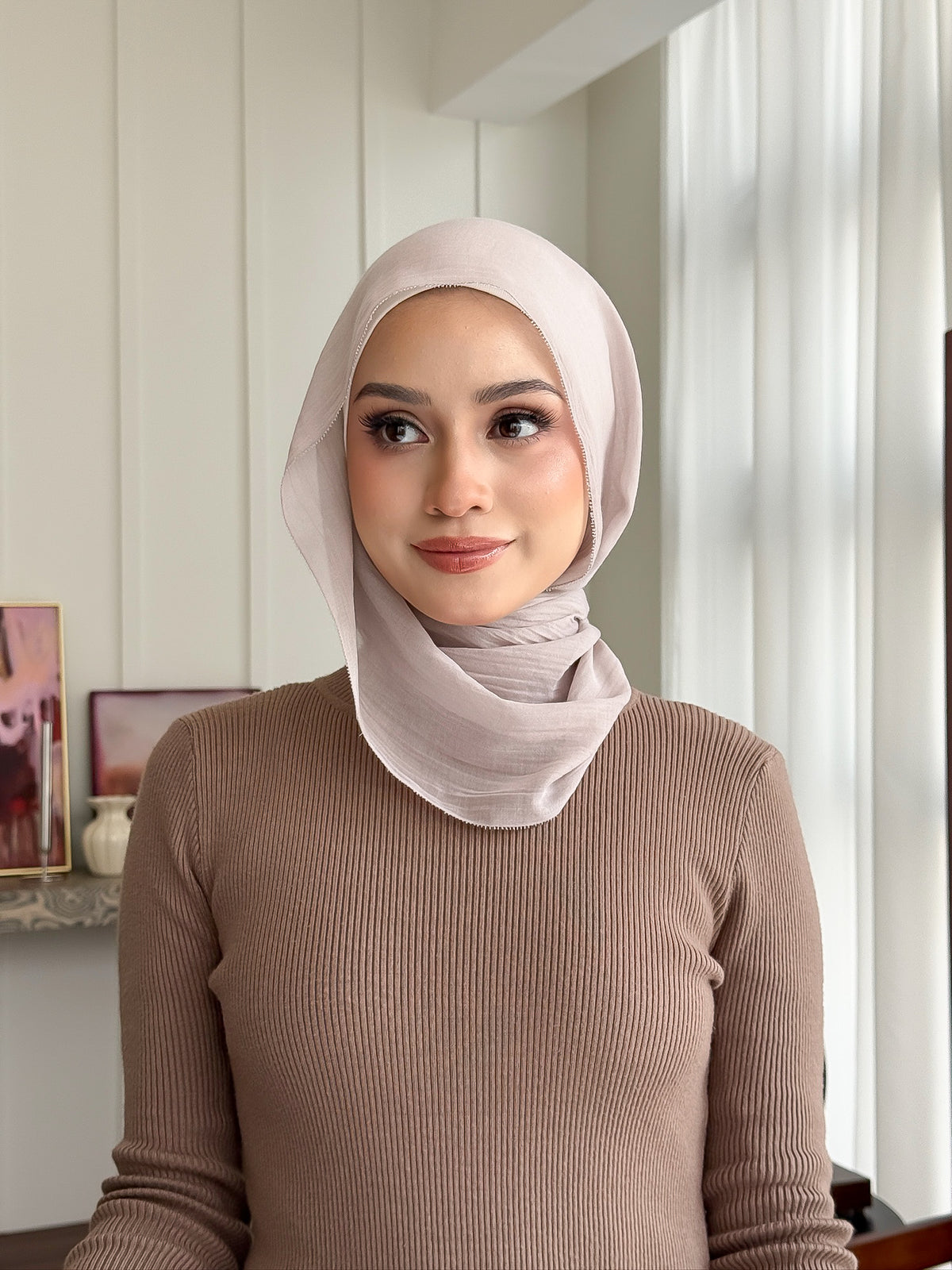 Cloud EYELASH in Sesame | Guzel KL