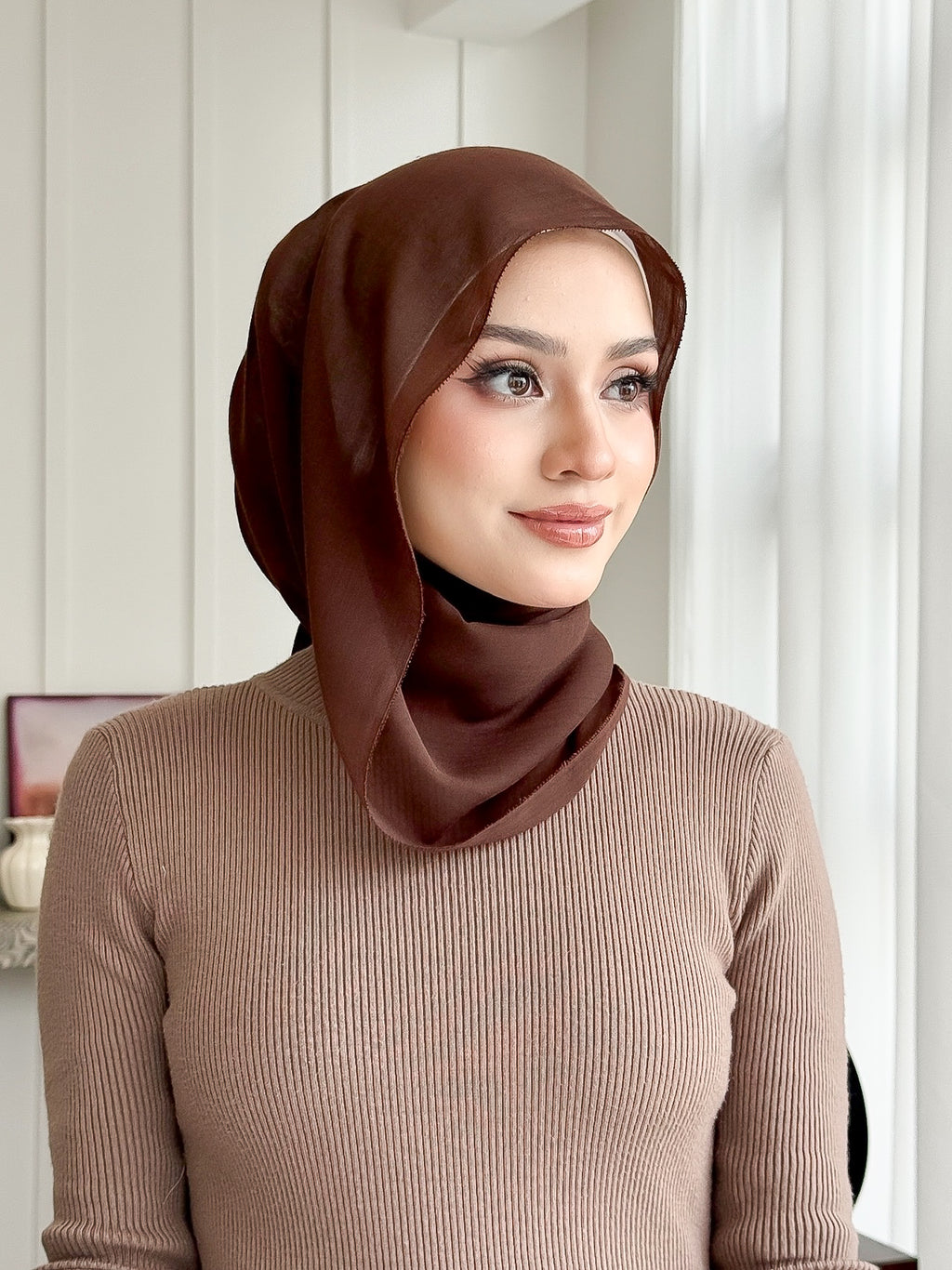 Cloud EYELASH in Deep Brown| Guzel KL
