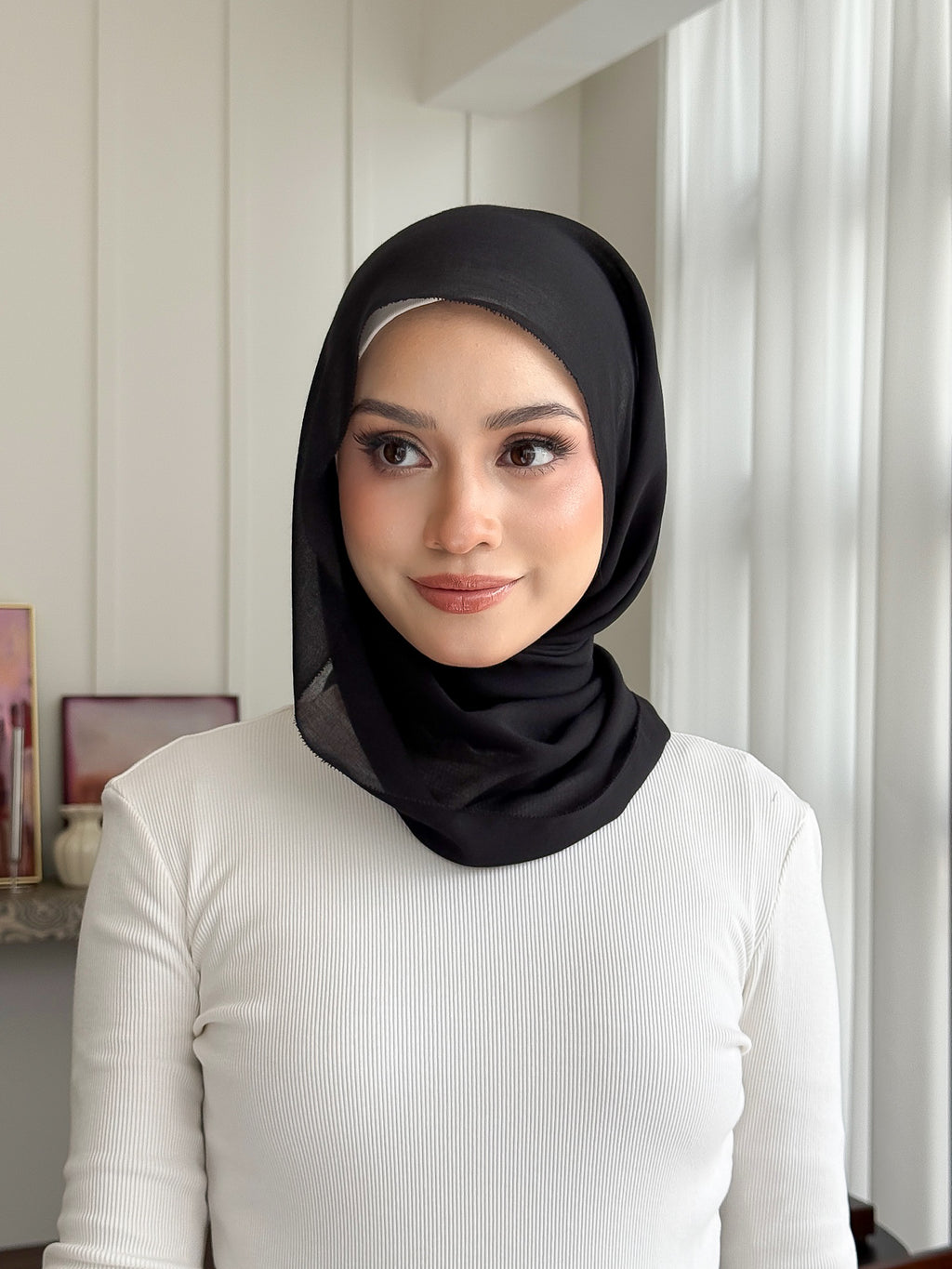 Cloud EYELASH in Black | Guzel KL