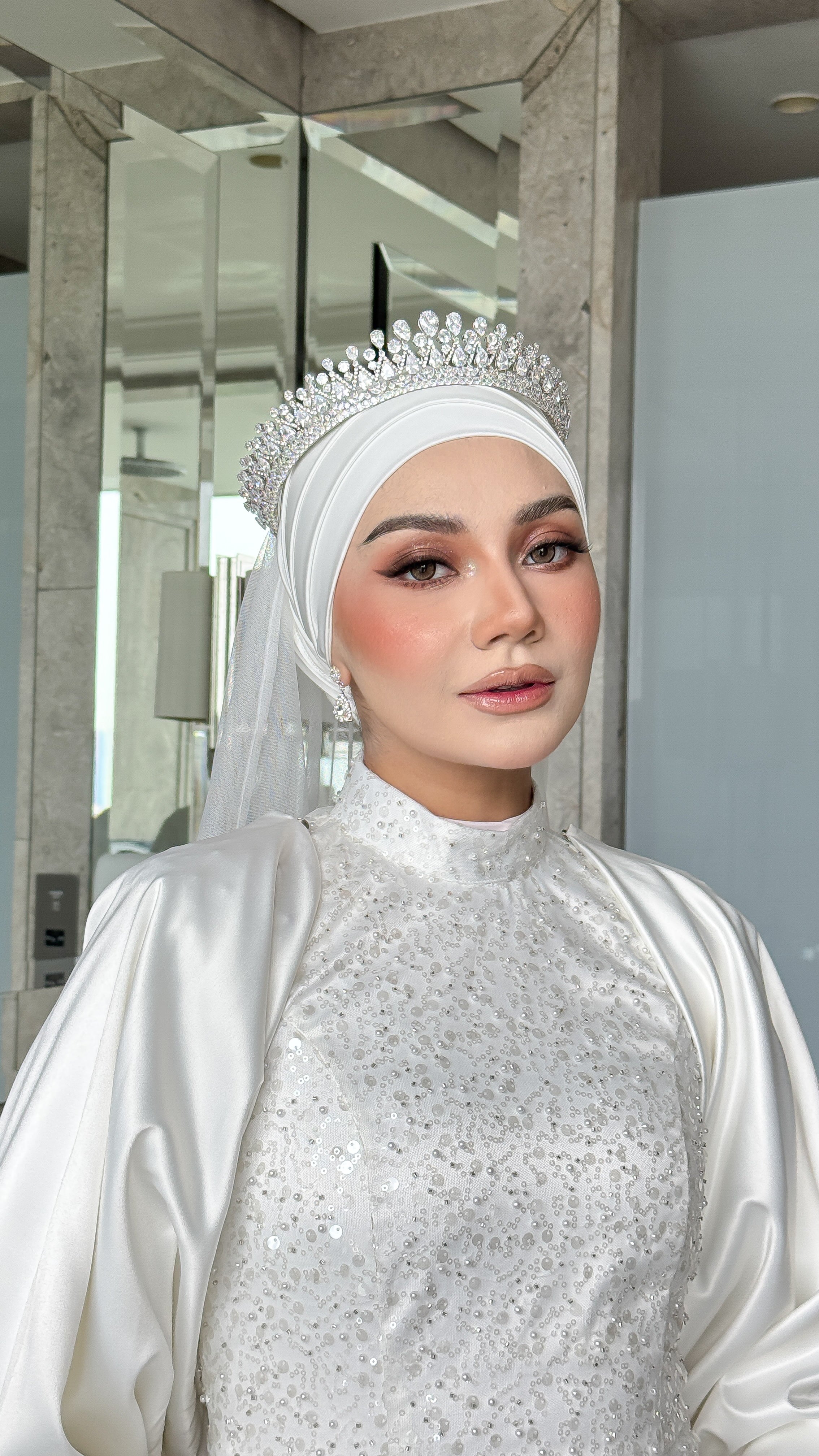 IMPERIAL CROWN | Guzel KL