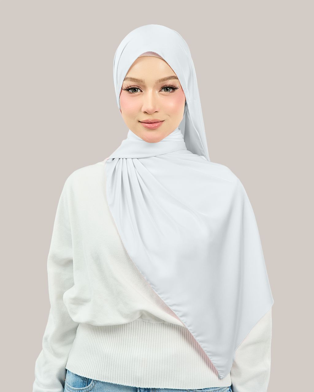 Mattelux in Ivory Pearl