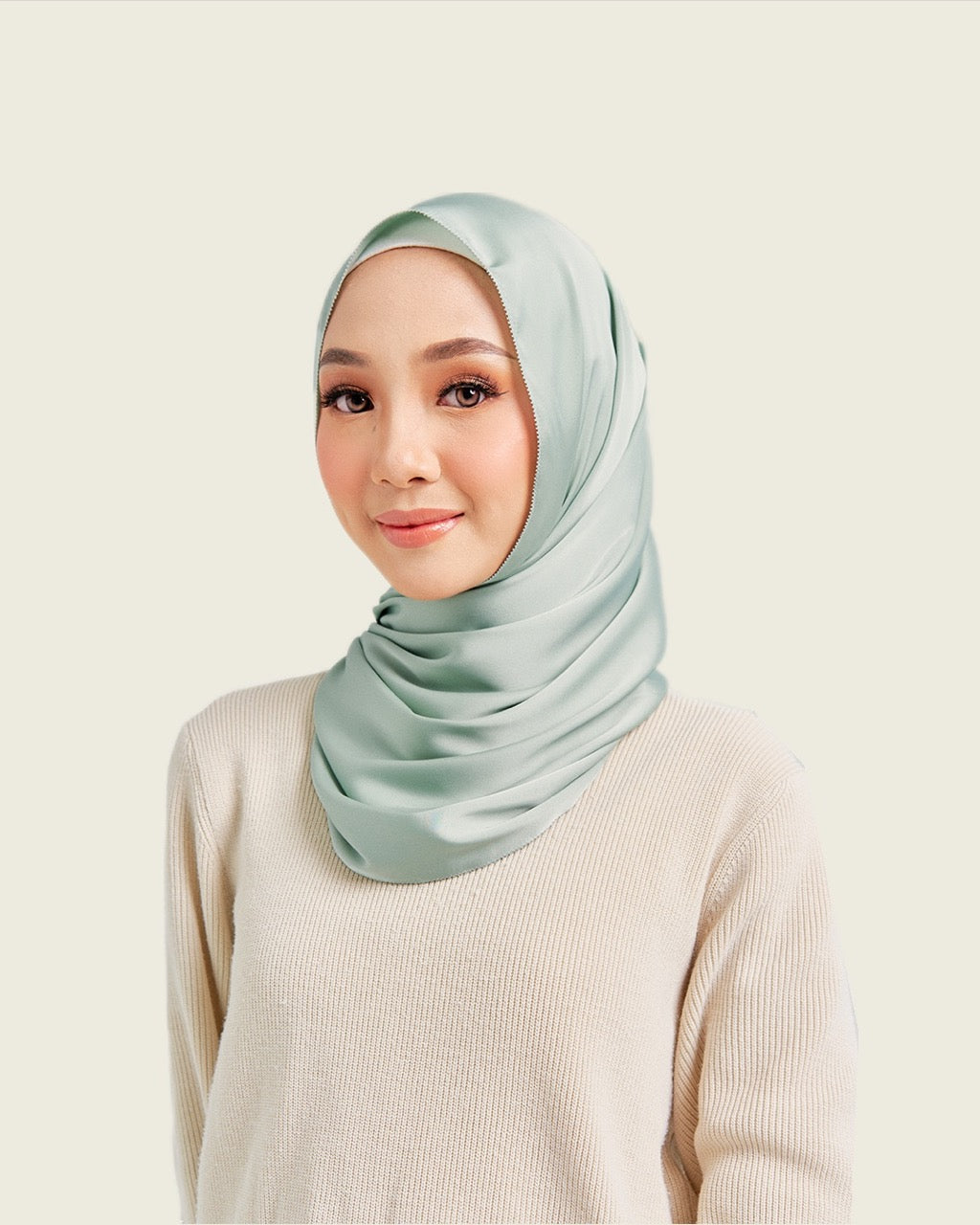 MATTELUX in Jade | Guzel KL