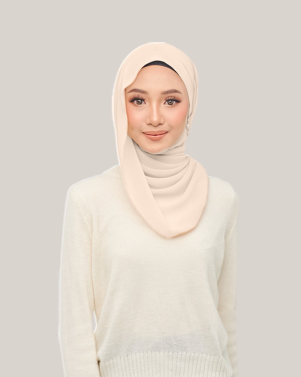 Nawra BABYSEAM in Meringue | Guzel KL