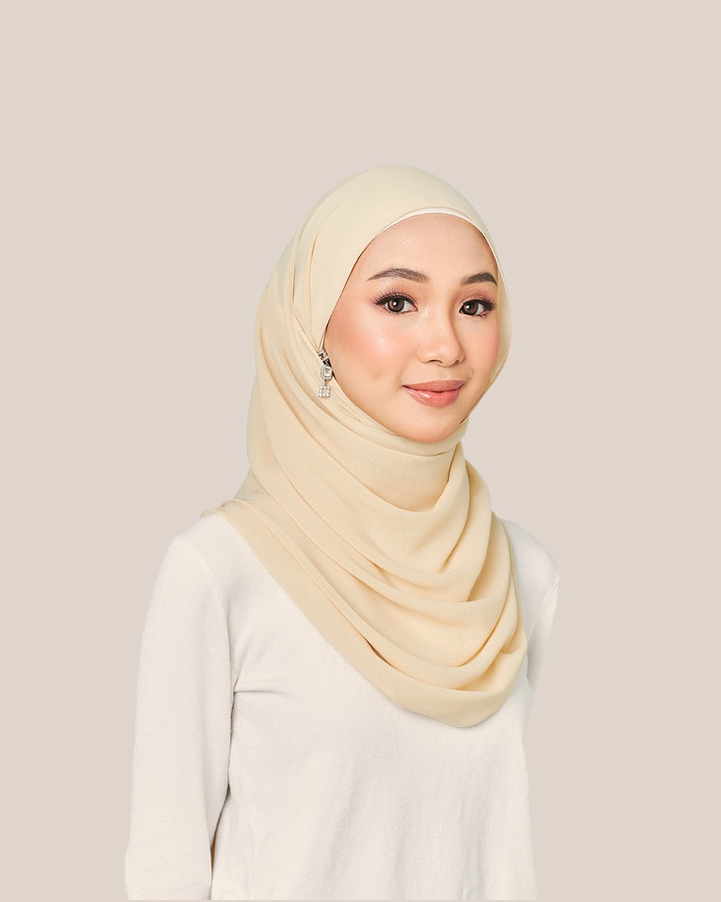 Medina in Pale Honey | Guzel KL
