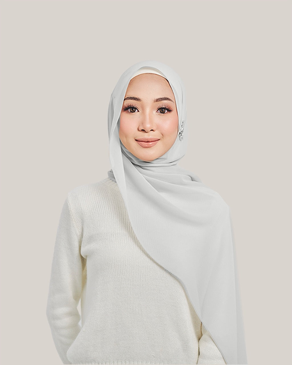 Chiffon Silk in Royal Silver | Guzel KL