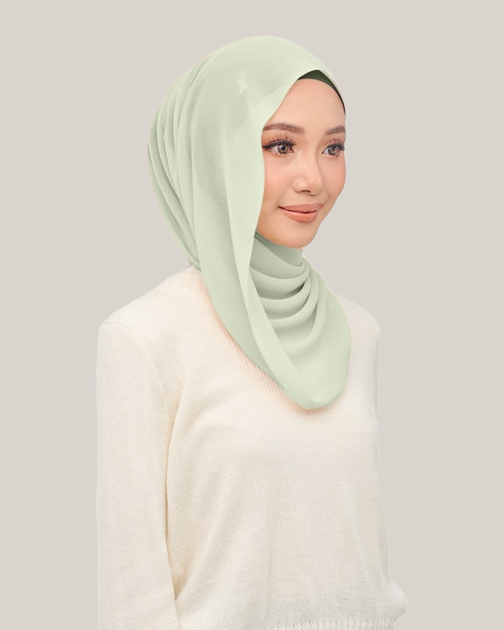 Nawra BABYSEAM in Sage Clover | Guzel KL