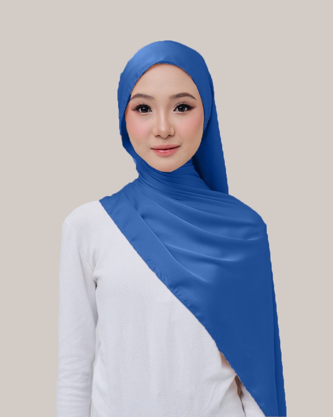 Satin Silk in Sapphire | Guzel KL