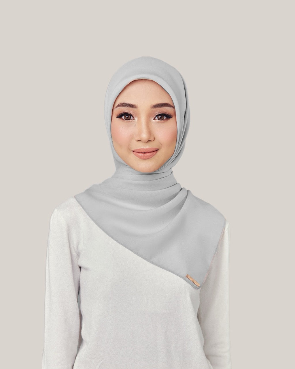 Serene Bawal in Regent Gray | Guzel KL