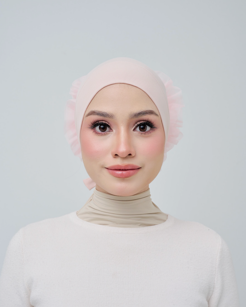 Fluffknot in Pale Pink | Guzel KL