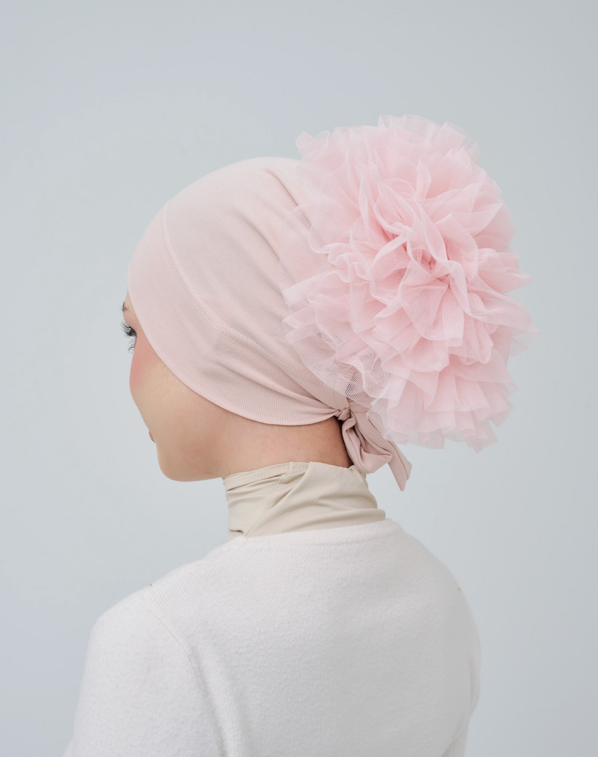 Fluffknot in Pale Pink | Guzel KL