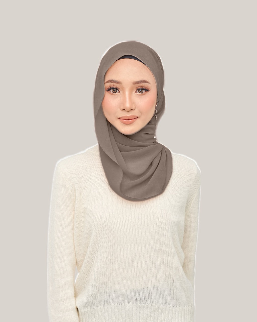 Nawra EYELASH in Velvet Mocha | Guzel KL