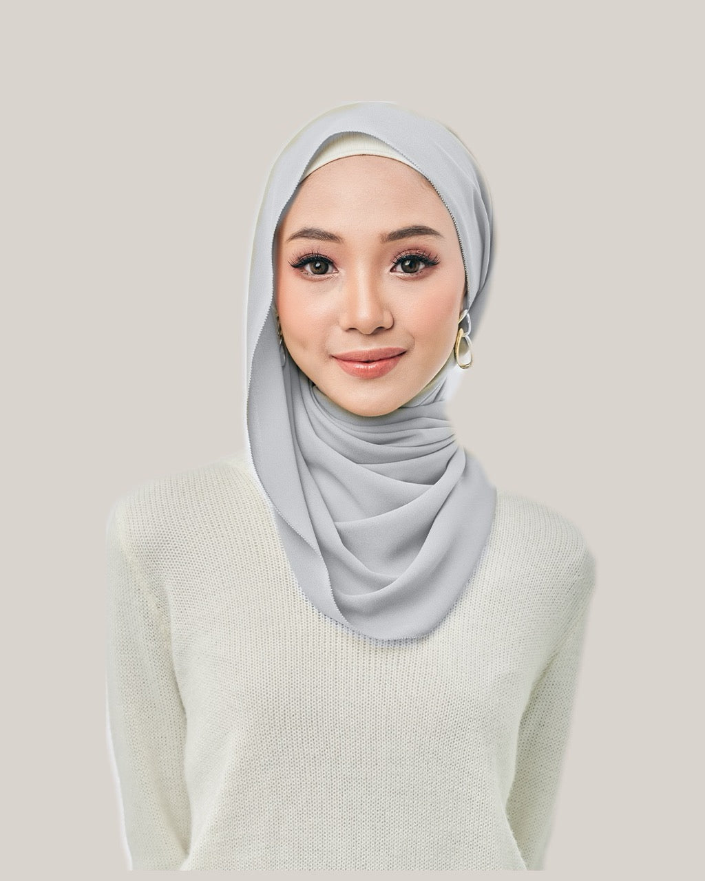 Chiffonlux Eyelash in Vivid Grey  | Guzel KL