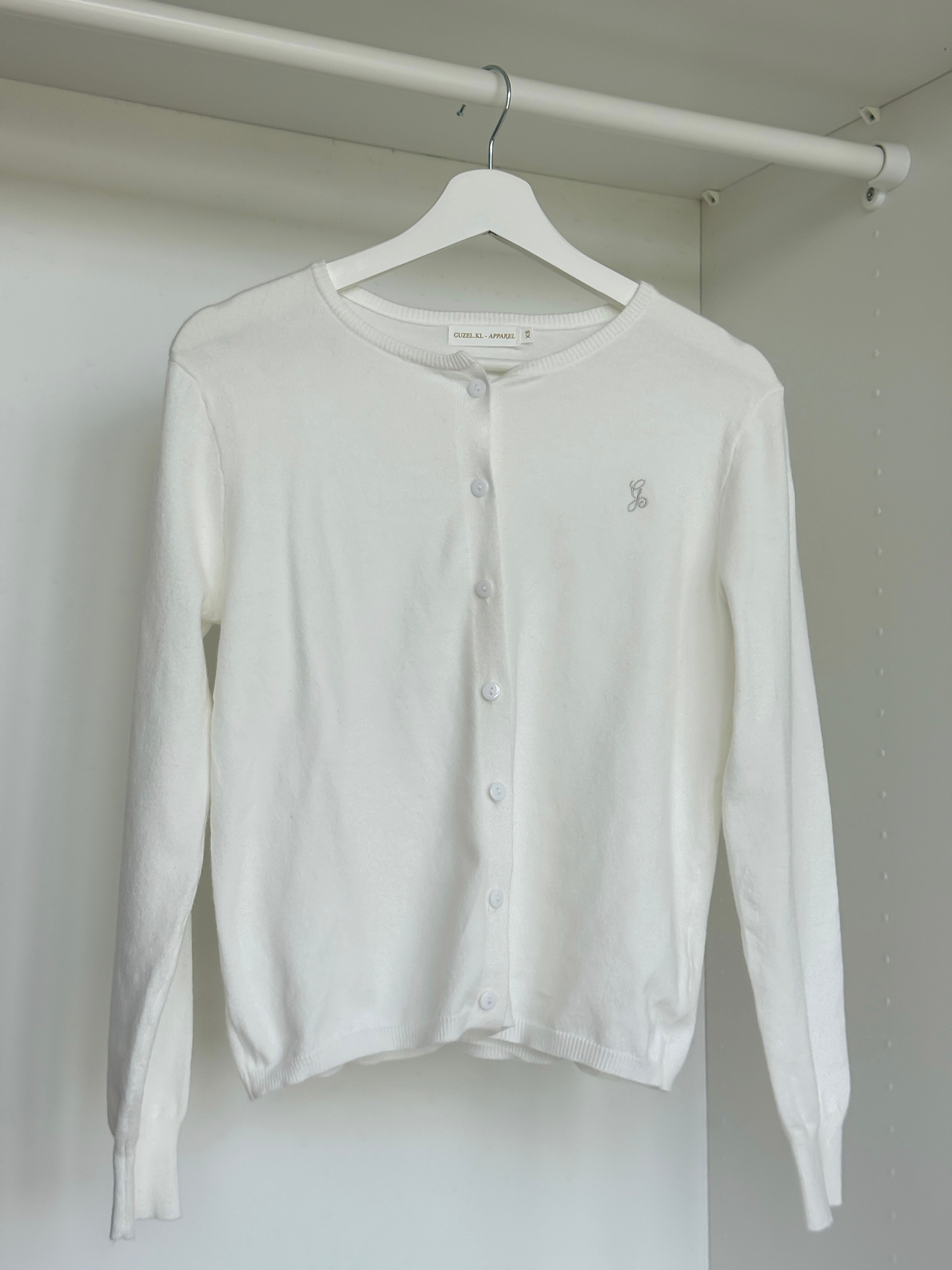 (TOP) Cardigan in White