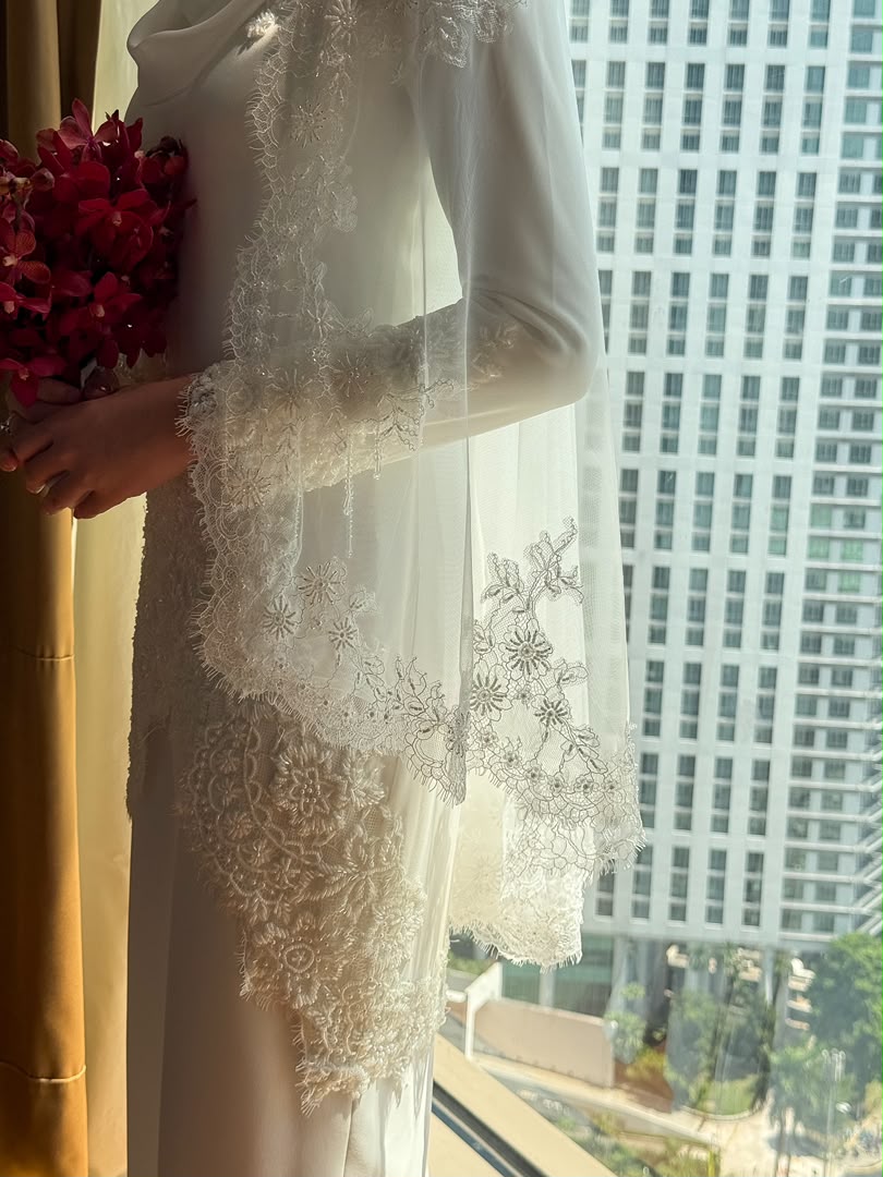 ROYAL VEIL | Guzel KL