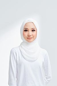 Defect Pearl Chiffon in Offwhite | Guzel KL