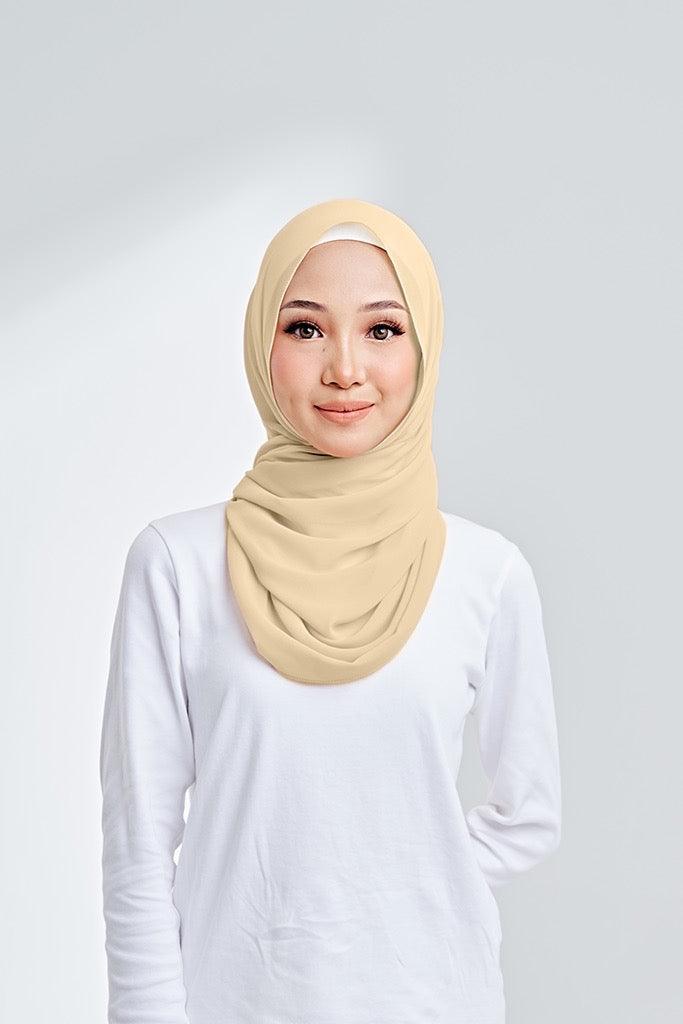Pearl Chiffon in Pinch of Pearl | Guzel KL
