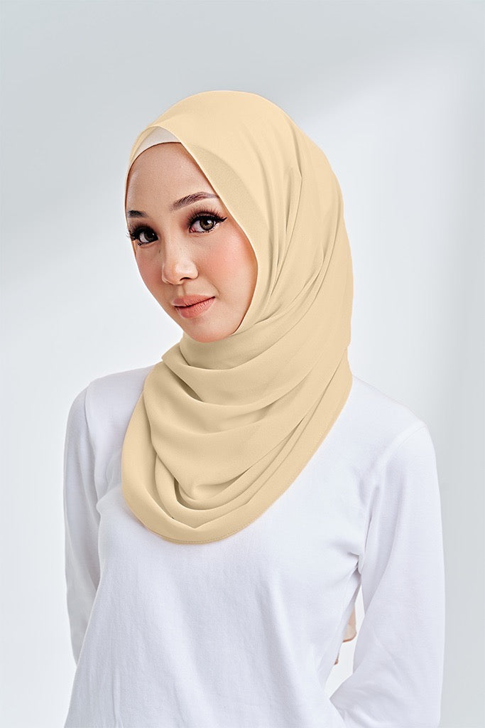 Pearl Chiffon in Pinch of Pearl | Guzel KL